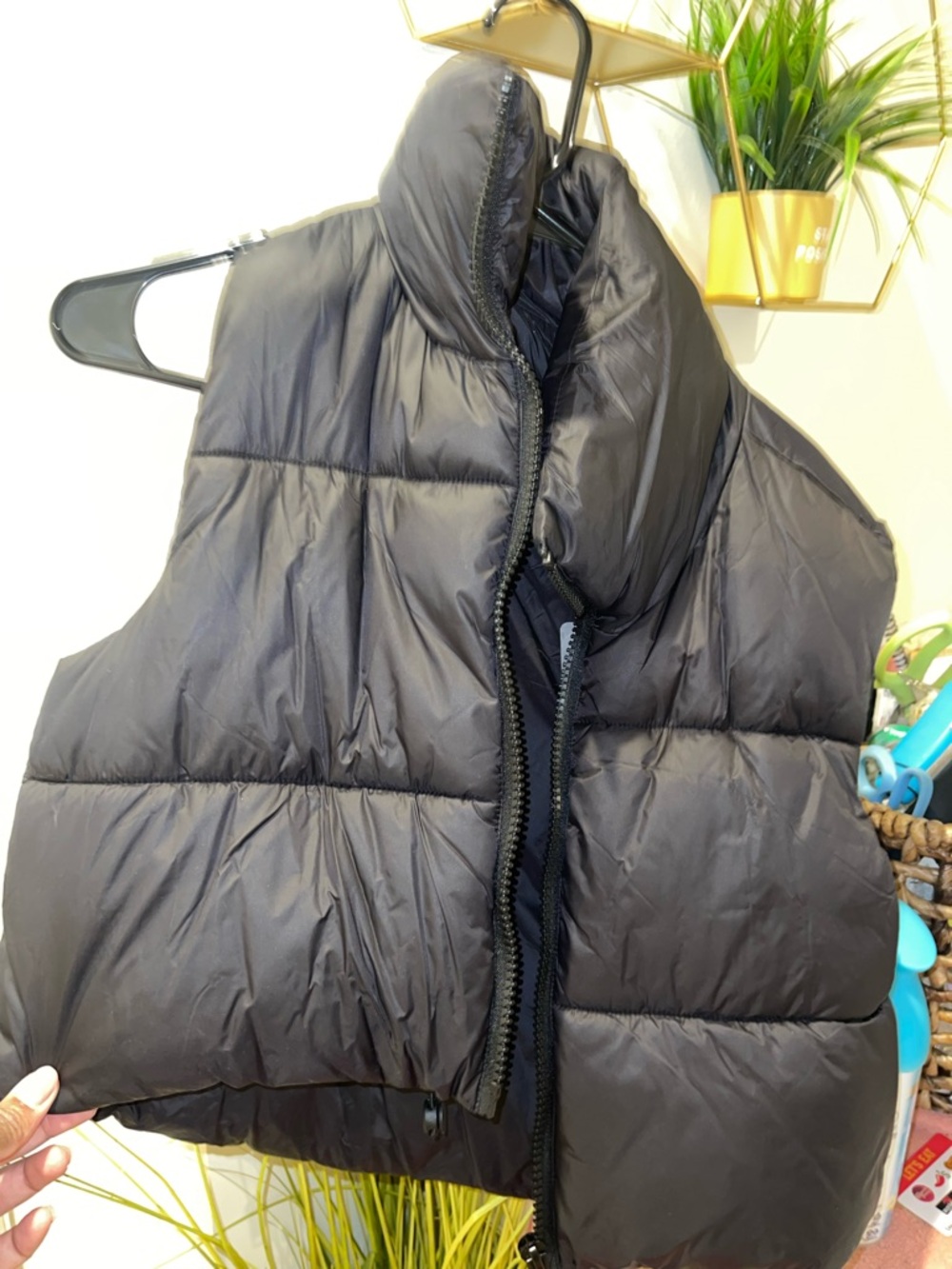 Black Puffer Vest - Unbranded